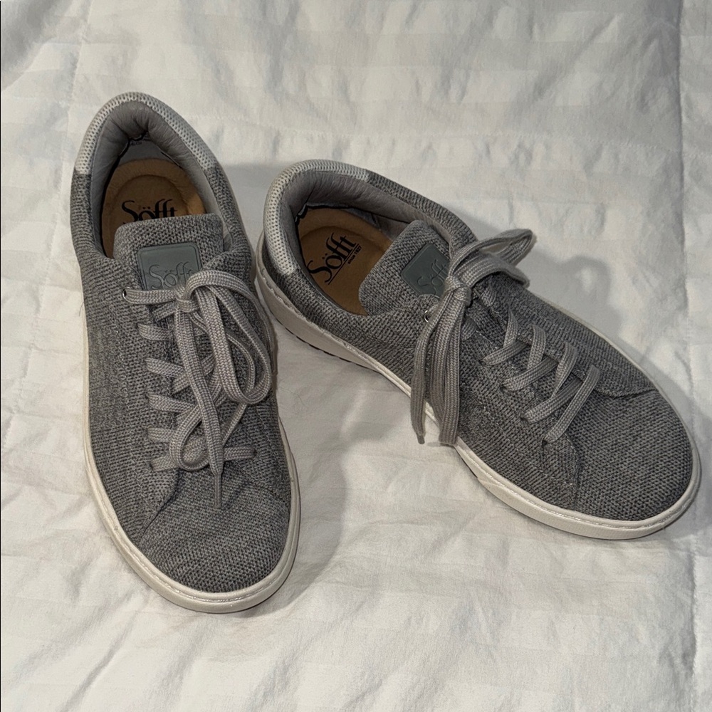 Sofft Charcoal Grey Lace-Up Sneakers NWOT